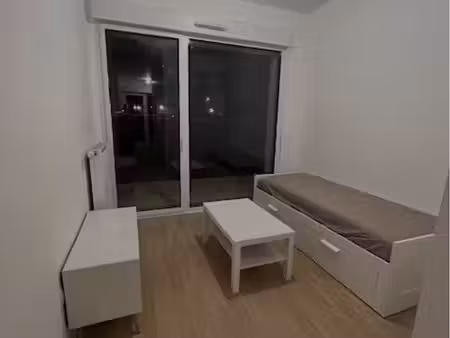 à louer – magnifique studio meublé avec terrasse et jardin – vitry-sur-seine / les ardoine