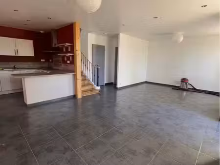loue maison avec terrain