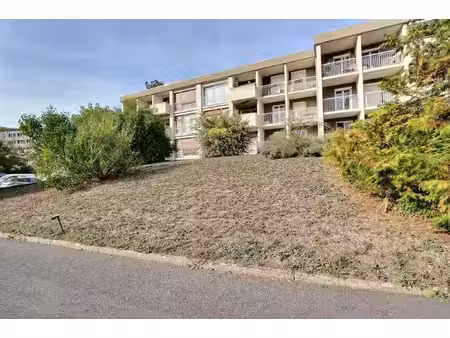 exclusivite clermont-ferrand  cotes de clermont bel appartement