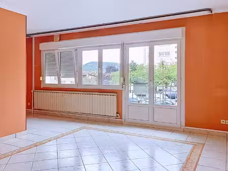 à vendre – appartement 5 pièces – 83 m² à clouange
