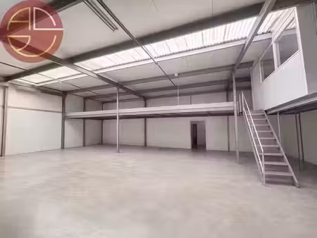 location locaux professionnels 1 pièce 650 m² à l'union (31240)  4 334 €