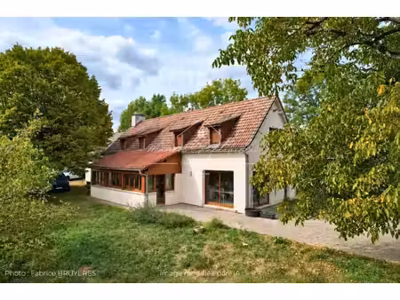 maison de 181m² – 7 pièces - chalvignac (15)