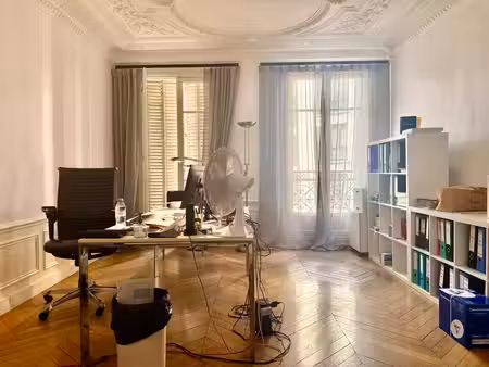 location bureaux paris 75016 121m²