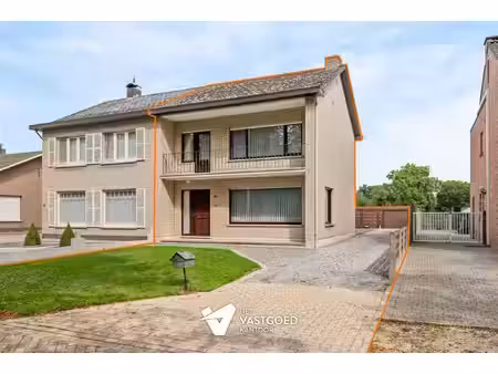 uitstekend onderhouden woning rustig gelegen op een perceel van 5 are te meerhout gestel