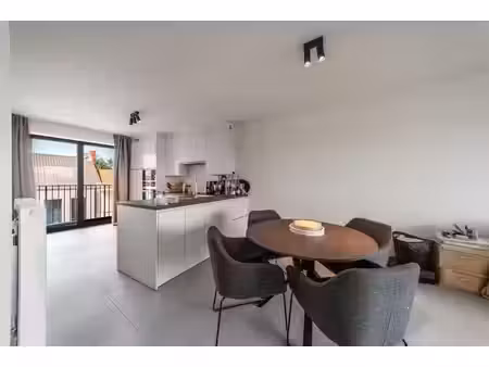 appartement te koop in vlamertinge met 2 slaapkamers