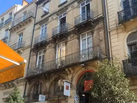 f4 - quartier ecusson