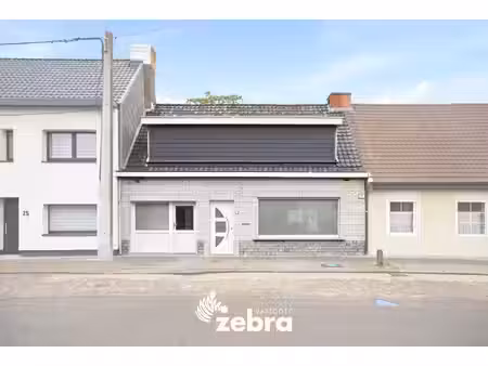 jonge maar ervaren makelaars die resoluut kiezen voor een persoonlijke aanpak bij de verko