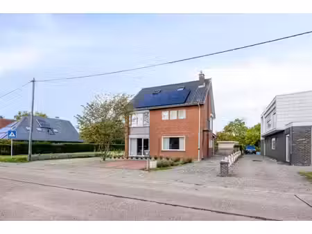 jong en dynamisch team met persoonlijke aanpak