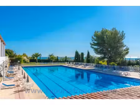 appartement de 118 m2 vue mer dans résidence sécurisée parc piscine olympique