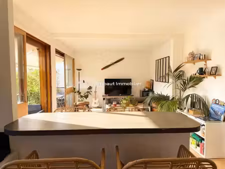 appartement 3 pièces vue dégagée plein sud