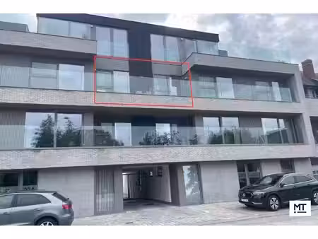 ruim 2-slaapkamerappartement met dubbele terrassen en prachtig uitzicht