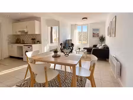 appartement t2 -le muy