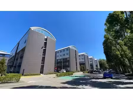 gerenoveerde kantoren te huur in axxes business park in merelbeke