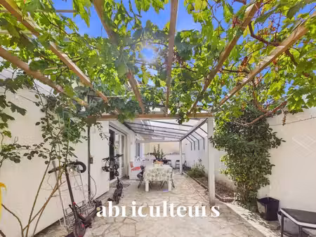 maison familiale de plain pied - 5 chambres - 134 m² - avec jardin  terrasse et 3...