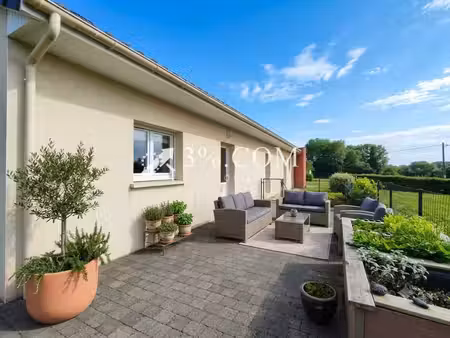 superbe plain-pied d'architecte  piscine & vue campagne à boursin