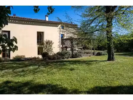 propriété escueillens-et-saint-just-de-bélengard - 4 chambres - 306m²