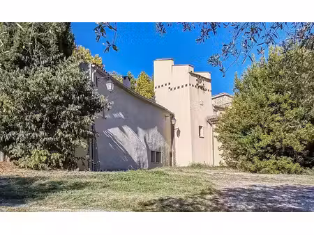 propriété forcalquier - 9 chambres - 450m²