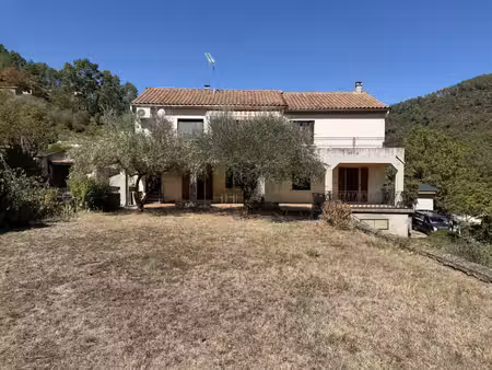 grande maison de campagne avec 2 logements