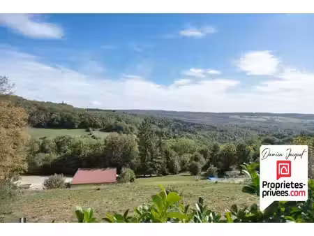 maison familiale 5 pièces. 118 90 m² habitables. terrain de 2 566 m² . autechaux-roide