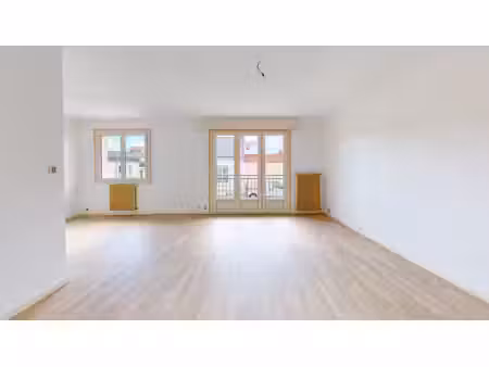 vente appartement 3 pièces  88.00m²  les sables
