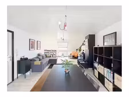 appartement à vendre à rue constantin meunier 45 marcinelle (rbw96317)