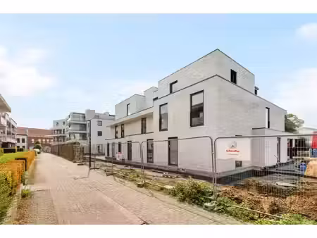 vastgoedmakelaar sinds 2009