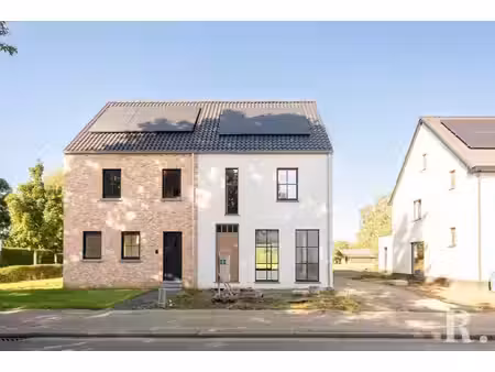 vastgoedmakelaardij & projectontwikkeling