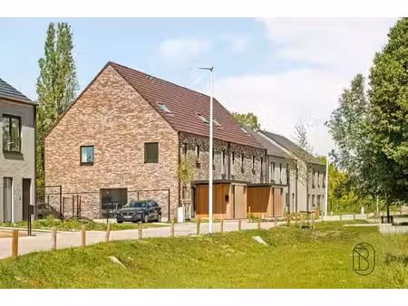 vastgoedmakelaar sinds 2009