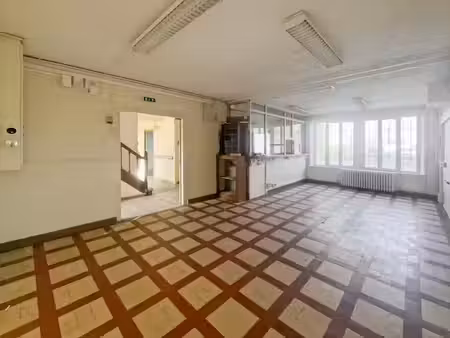 vente immeuble 3 pièces 189 m² à orgères-en-beauce (28140)  96 000 €