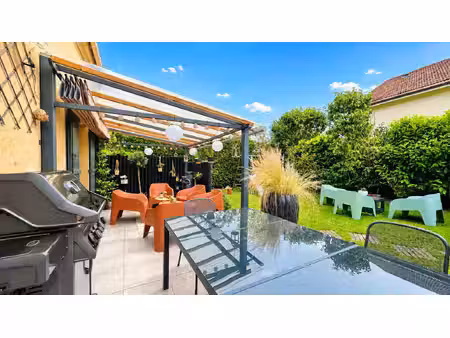 vente maison 6 pièces  105.00m²  chars