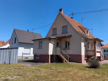 a vendre – maison individuelle dans quartier résidentiel