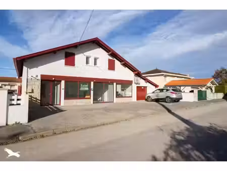 immeuble à vendre