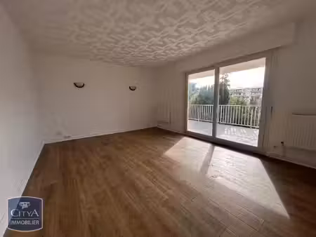 appartement à louer 3 pièces 70.4 m² - sainte-geneviève-des-bois (91) - 1 090€