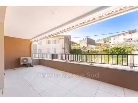 vente appartement 3 pièces 67.08 m² à la garde-freinet (83680)  297 000 €
