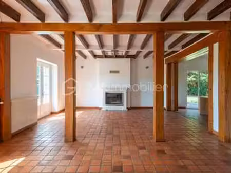 vente longère et corps de ferme à la flèche (72200) : à vendre / 190m² la flèche