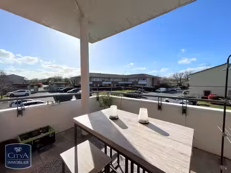 location appartement 3 pièces 54m² montauban 82000
