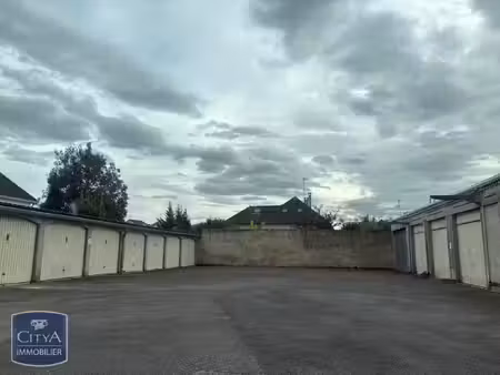 parking à louer - meaux (77) - 102€
