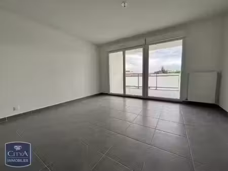 appartement à louer 2 pièces 40.4 m² - avignon (84) - 582€