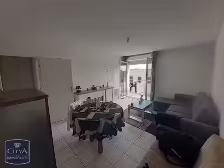 appartement à louer 2 pièces 44.95 m² - marmande (47) - 530€