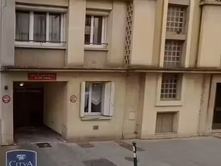 parking à louer - lyon 3e arrondissement (69003) - 122€