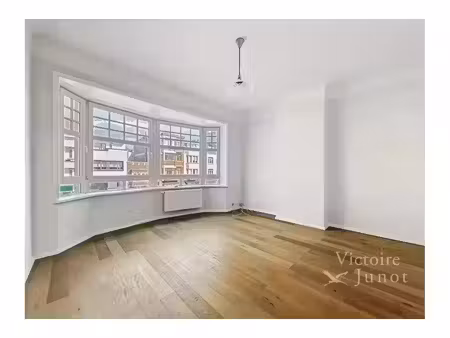 appartement à louer à chaussée de waterloo 1359c uccle (vbe70097)