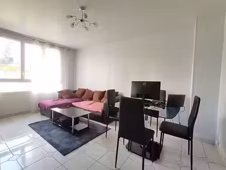appartement dans résidence entièrement rénovée