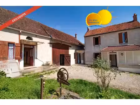 maison  grange et maison annexe sur 3247m² de terrain