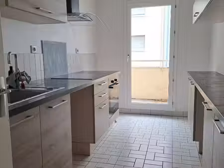 t3- quartier wilson - avec parking et balcon
