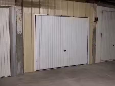 vente garage 18 m² vitrolles (13127)