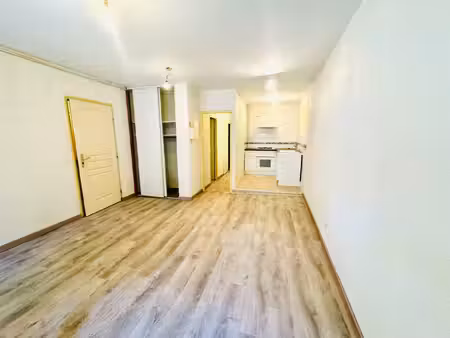 location appartement 3 pièces 51m² romans sur isere 26100