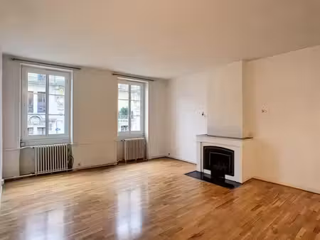 location appartement 3 pièces 86m² roanne 42300