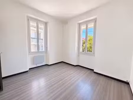 vente appartement 2 pièces 34.19 m² à toulon (83000)  87 000 €