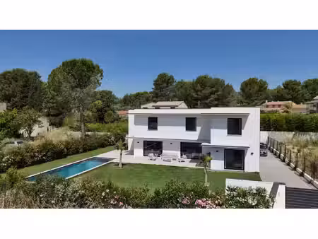 vente maison 7 pièces 210 m² ventabren (13122)