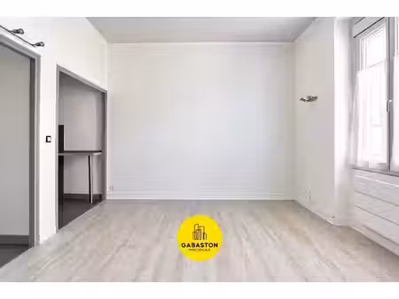 vente appartement 1 pièce 24 m² à marseille 6ème (13006)  109 000 €
